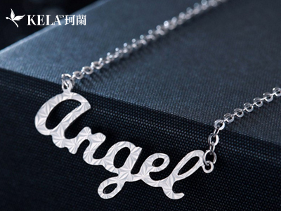 双子座女和什么座最配 双子座情侣的性格 珂兰项链