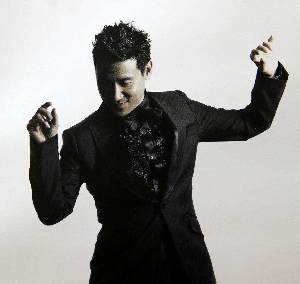 巨蟹男是十二星座里最靠谱的星座,请珍惜你身边的巨蟹男朋友 巨蟹男和什么星座最配_巨蟹男_巨蟹男是渣男之首