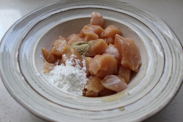 宫保鸡丁的做法 怎样做宫保鸡丁_宫保鸡丁做法_宫保鸡丁做法与视频