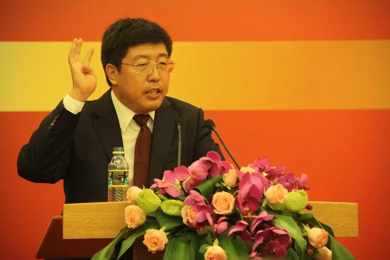 房产专家:深圳必须取消二手房指导价,这样楼市才能回暖 深圳楼市_深圳楼市太惨了_深圳楼市知乎