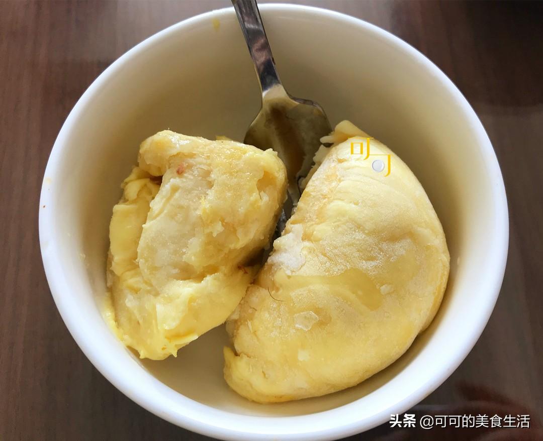 一公斤榴莲肉130元钱,一大袋够吃一个月,你觉得划算吗? 榴莲肉可以冷冻保存吗_榴莲肉_榴莲肉放冰箱可以放几天