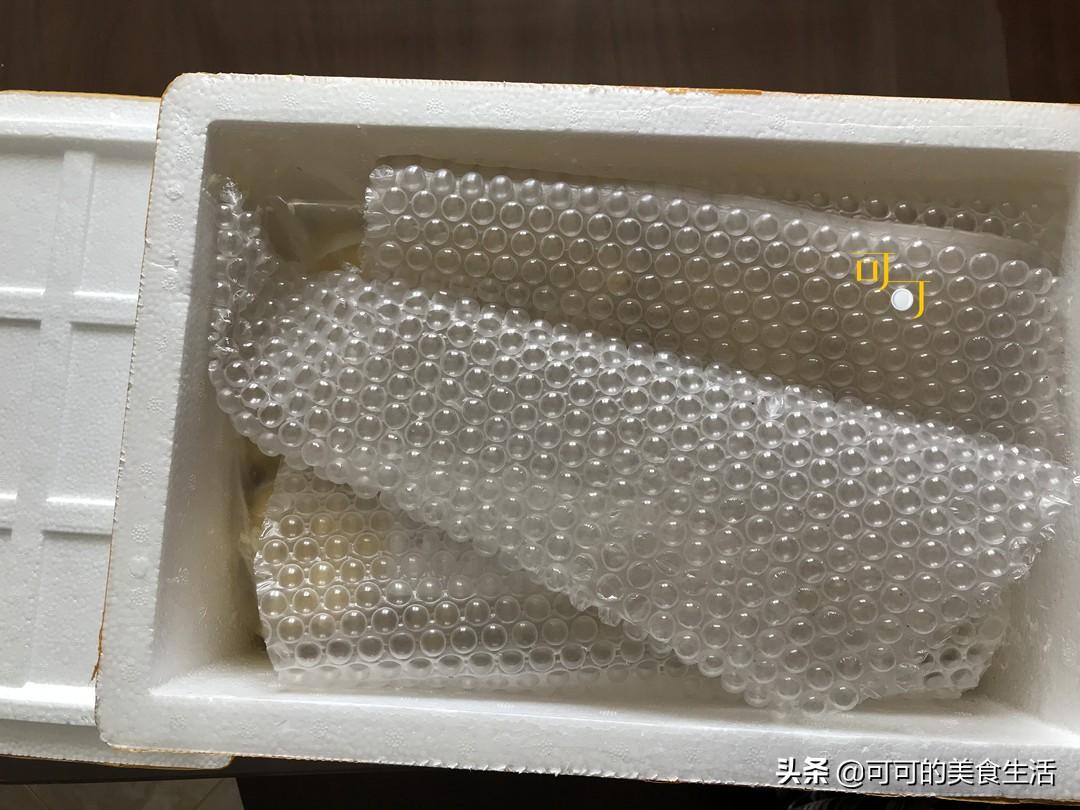 一公斤榴莲肉130元钱,一大袋够吃一个月,你觉得划算吗? 榴莲肉放冰箱可以放几天_榴莲肉可以冷冻保存吗_榴莲肉