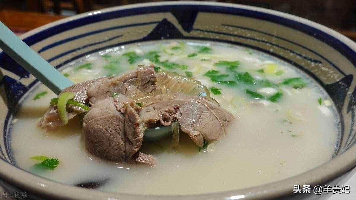 羊肉汤怎么做好吃又简单的做法 羊排放清水泡去血水多换几次水 炖羊肉放什么调料_如何炖羊肉_炖羊肉怎么炖好吃又烂无膻味