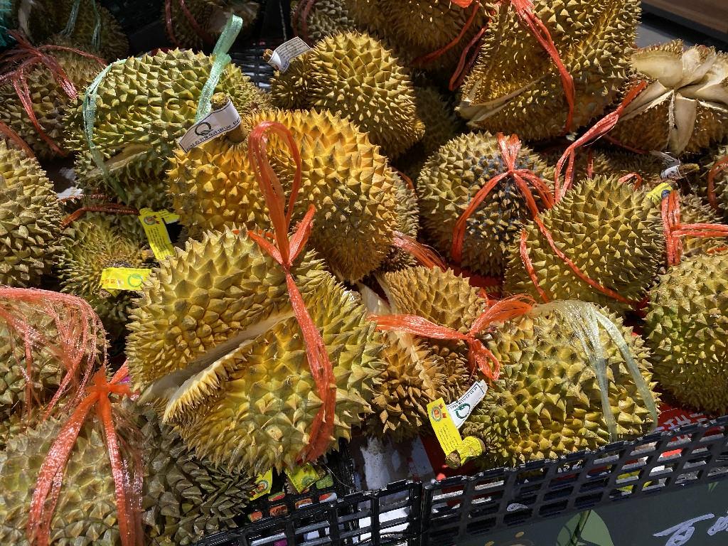 榴莲裂开就是好的?教你6招挑“母”榴莲,皮薄肉厚,一挑一个准 榴莲肉有点硬怎么变软_榴莲肉怎么保存_榴莲肉