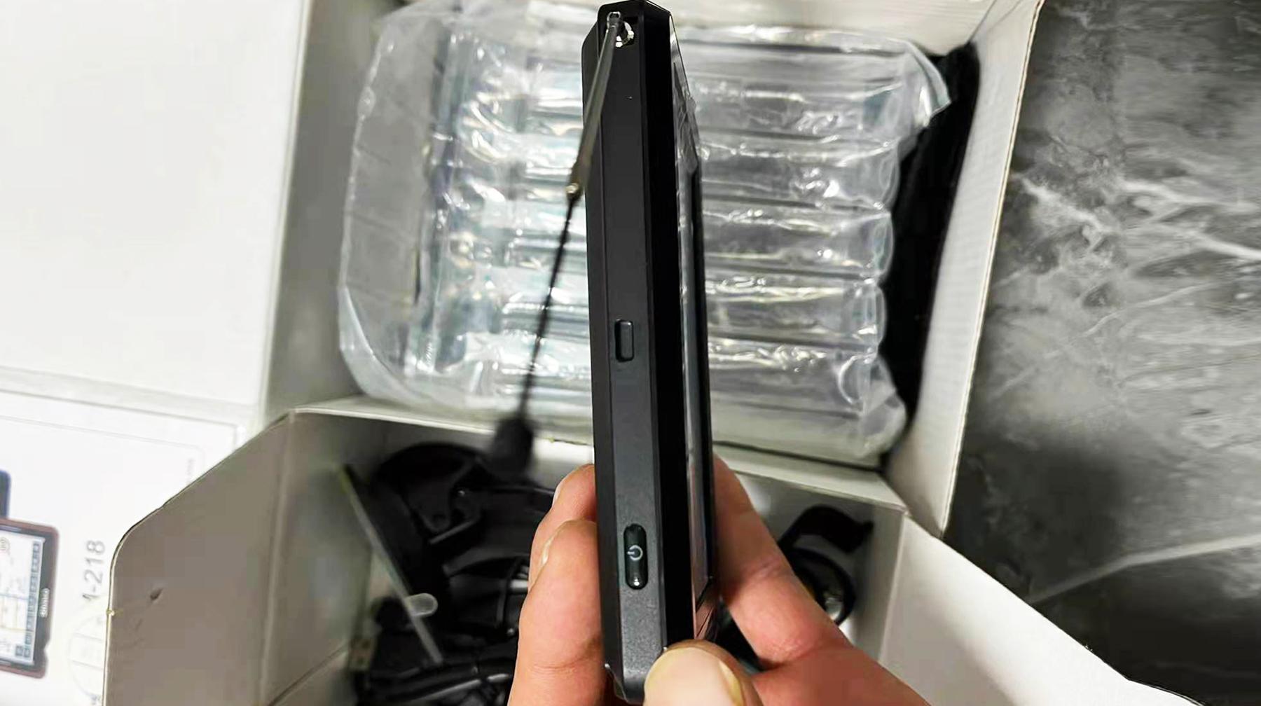 能连GPS能看电视,这台国产新科导航仪,曾经的自驾人士标配工具 导航仪手机观看定位_手机gps导航仪_导航仪手机互联怎么用