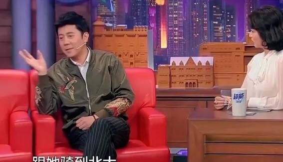 55岁蔡国庆官宣喜讯:这辈子最幸运的事,就是在路上捡到一个老婆 蔡国庆歌曲_蔡国庆_蔡国庆老婆