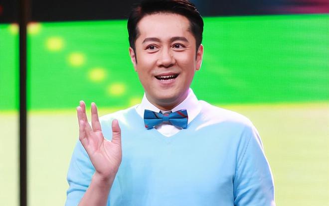 55岁蔡国庆官宣喜讯:这辈子最幸运的事,就是在路上捡到一个老婆 蔡国庆歌曲_蔡国庆_蔡国庆老婆