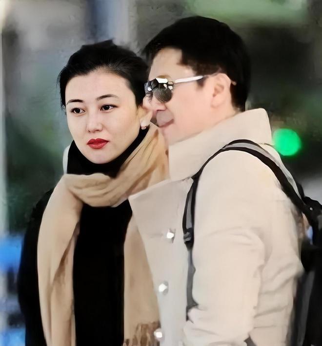 55岁蔡国庆官宣喜讯:这辈子最幸运的事,就是在路上捡到一个老婆 蔡国庆_蔡国庆老婆_蔡国庆歌曲