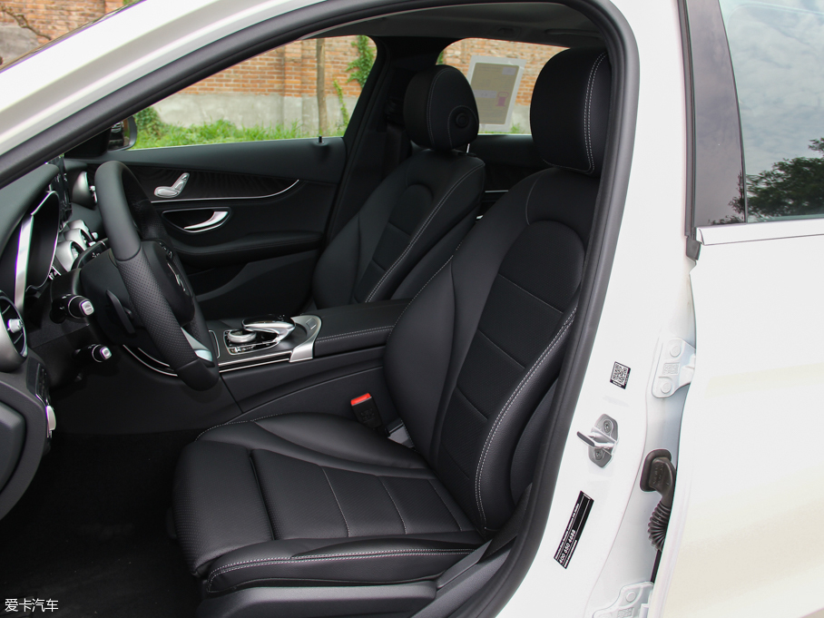 为何我独爱六座车?六座车大集结,带你一分钟看完 爱座_月摩羯男爱哪个月座_从深圳北座地铁到爱联地铁站