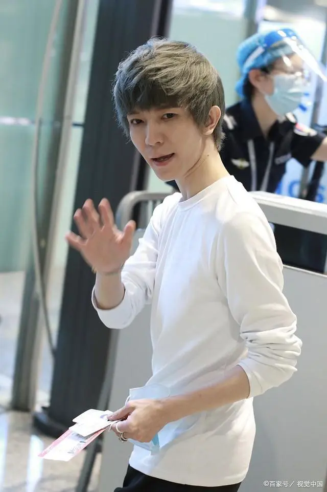 电影《小时代》,拜金主义文化的先行者,为何一直热度不减 代下电影票平台_小时代电影票价_电影代订