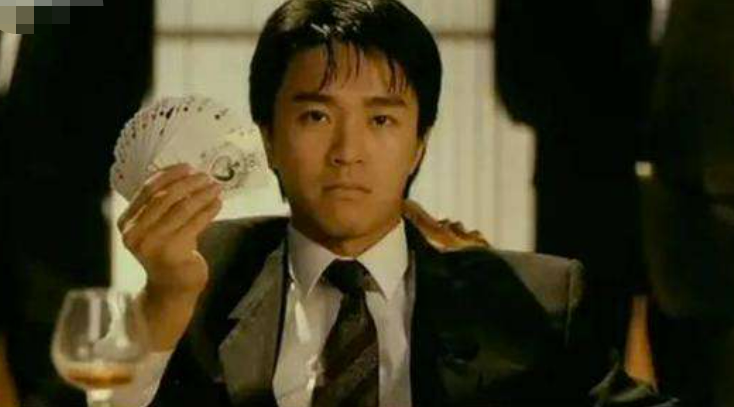 万梓良:忍不了恬妞与养母闹矛盾,余生不会辜负小16岁的妻子 万梓良老婆_万梓良_万梓良现在状况