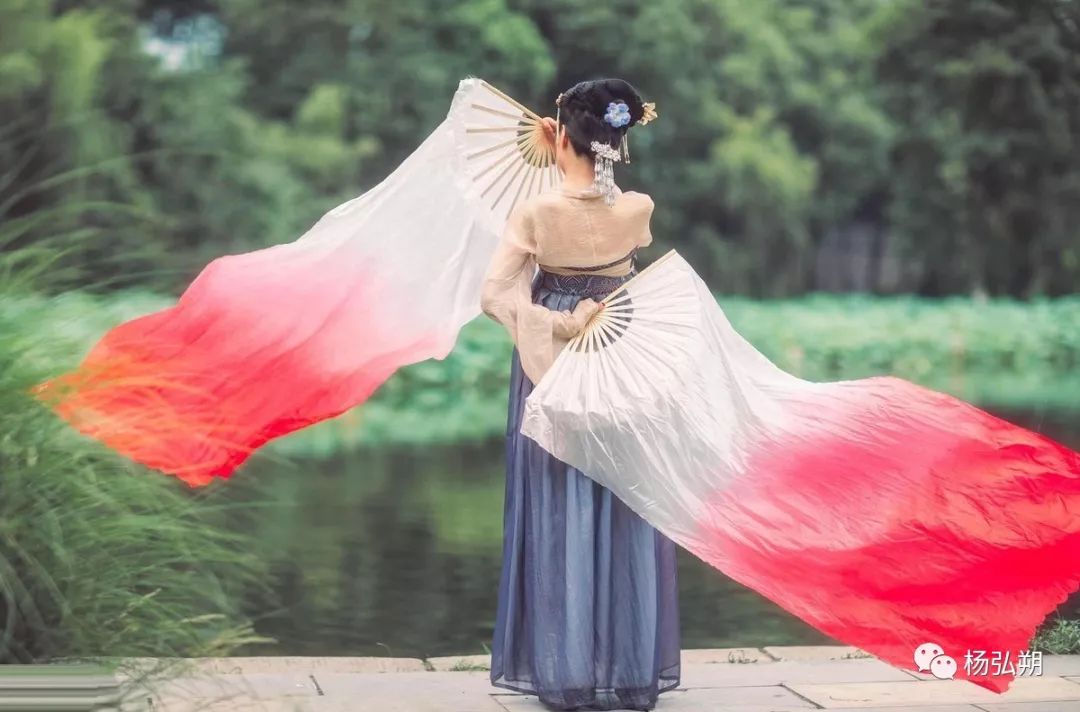 属鸡女和什么属相最配配 男鸡配女属婚姻好不好_属鸡和什么属相最配_鸡属相和什么属相最配