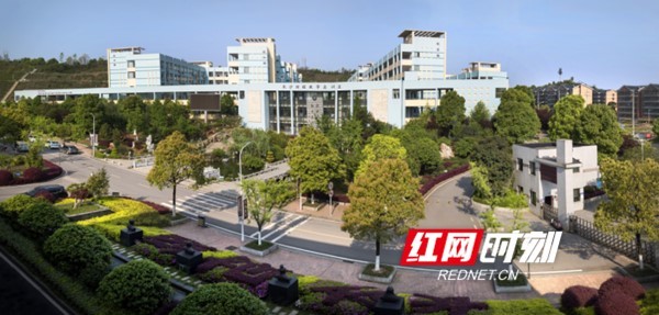 长沙财经学校:百年新出发,当好实施“三高四新”战略的职教领头雁 长沙财经学校_长沙财经也学韩语吗_长沙财经学校的专业
