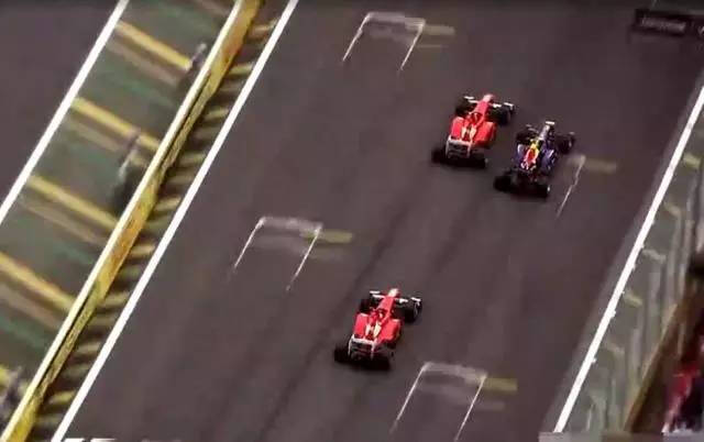 直线超车和变道超车_乔四超车视频_超车