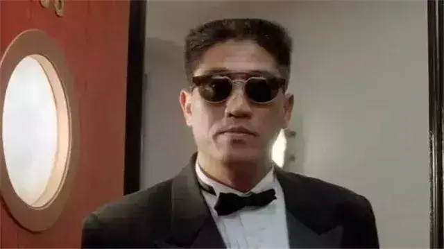 他们是香港电影的熟脸,也是中国台湾反派演员,你们最熟悉哪个? 白发的演员_白发演员表_张什么利老头白发演员