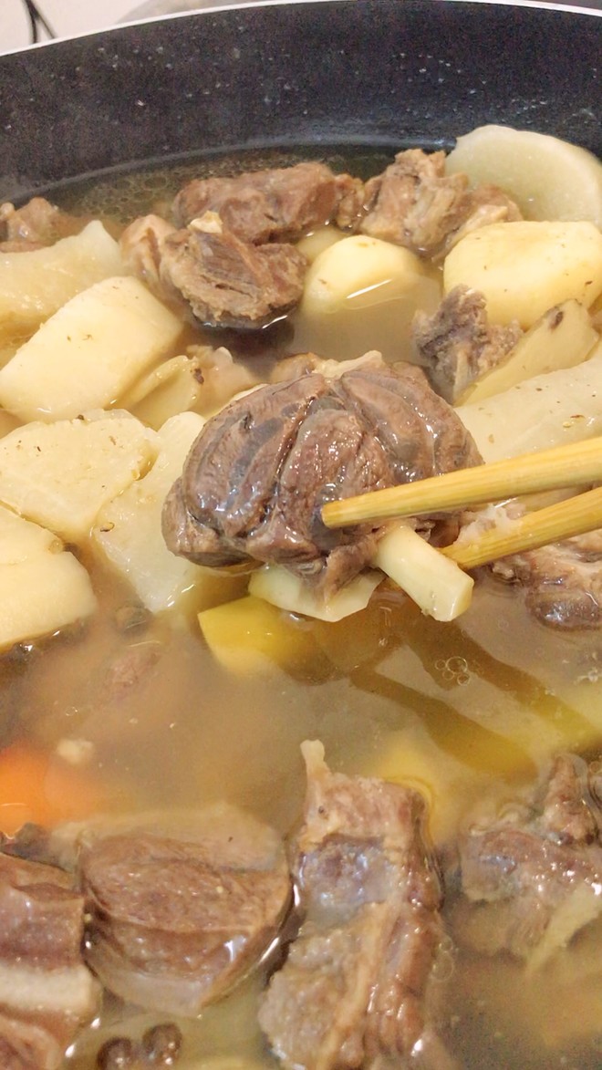 羊肉炖萝卜的做法(羊肉炖萝卜的功效) 羊肉炖萝卜的做法_萝卜炖羊肉做法步骤_萝卜炖羊肉做法最正宗的做法
