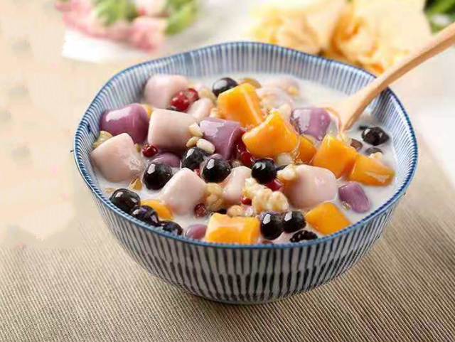 十二星座专属“浪漫奶茶”,白羊座青涩初恋之味,天秤座烟雨朦胧 奶茶星座对对碰_星座奶茶哪个奶茶最好喝_十二星座奶茶