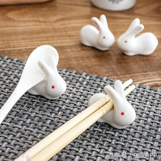碗筷消毒柜如何摆放碗筷_碗筷图片_碗筷