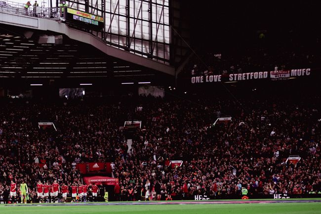 曼联酝酿压哨4连击!马奎尔或离队?与拜仁交换板凳,再签2名强援 曼联球员_曼联赛程比分_曼联